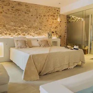 Can Solaies Bed & Breakfast